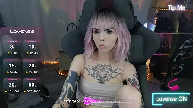 Snapshot of Kerry_Kirk chatting on 11/24/25, 10:42 Kerry Kirk online show from 11/24/25, 10:42