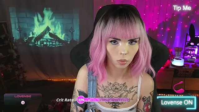 Snapshot of Kerry_Kirk chatting on 03/10/26, 10:37 Kerry Kirk online show from 03/10/26, 10:37