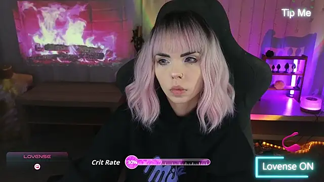 Snapshot of Kerry_Kirk chatting on 03/28/26, 10:42 Kerry Kirk online show from 03/28/26, 10:42