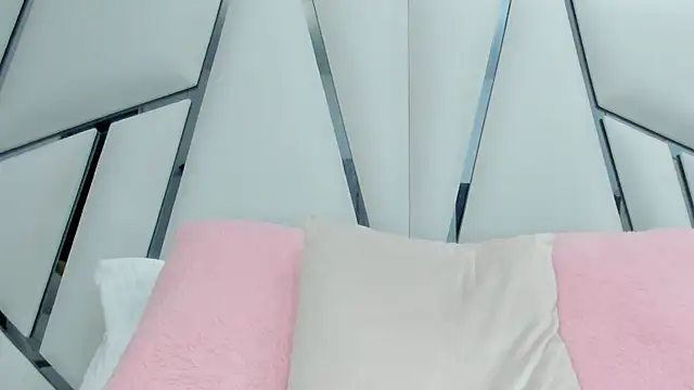  aurora18  online show from 01/28/25, 03:25