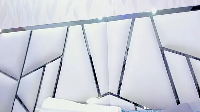  aurora18  online show from 02/22/25, 03:12