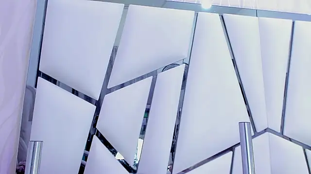  aurora18  online show from 03/15/25, 06:36