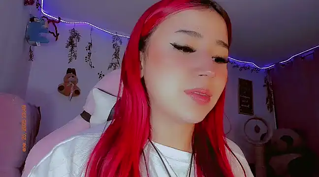 madisonx17 online show from 01/26/25, 04:51