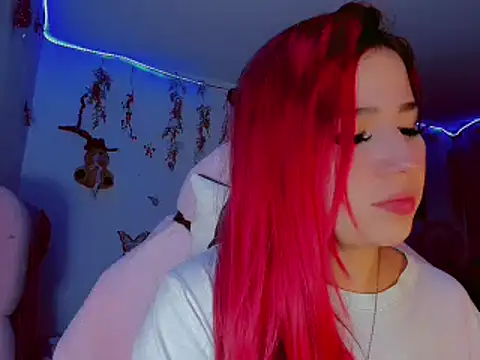 madisonx17 online show from 02/05/25, 03:34