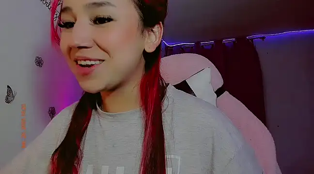 madisonx17 online show from 02/26/25, 11:26