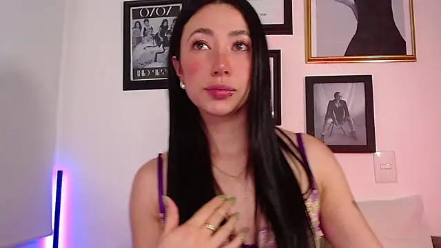 Snapshot of lilyy_evanss chatting on 01/09/25, 12:25 lilyy evanss online show from 01/09/25, 12:25