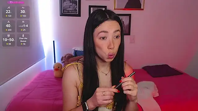 Snapshot of lilyy_evanss chatting on 03/03/25, 10:10 lilyy evanss online show from 03/03/25, 10:10