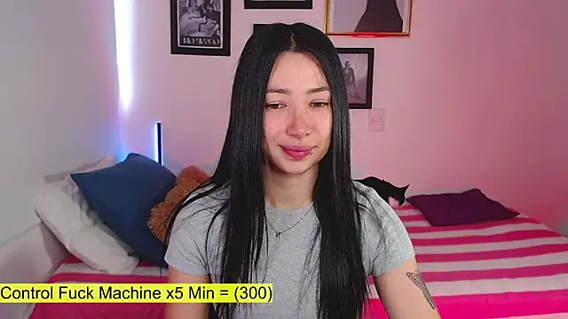 Snapshot of lilyy_evanss chatting on 03/11/25, 08:42 lilyy evanss online show from 03/11/25, 08:42