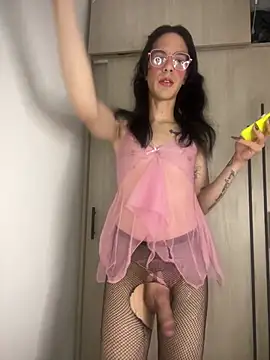 Snapshot of danielagh29 chatting on 12/18/24, 06:53 danielagh29 online show from 12/18/24, 06:53