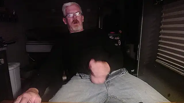 Snapshot of Di9ital069 chatting on 03/16/26, 04:07 Di9ital069 online show from 03/16/26, 04:07