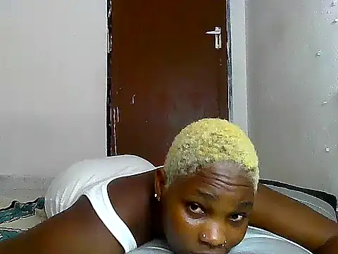 SexyKimberly23 online show from 11/11/25, 01:00