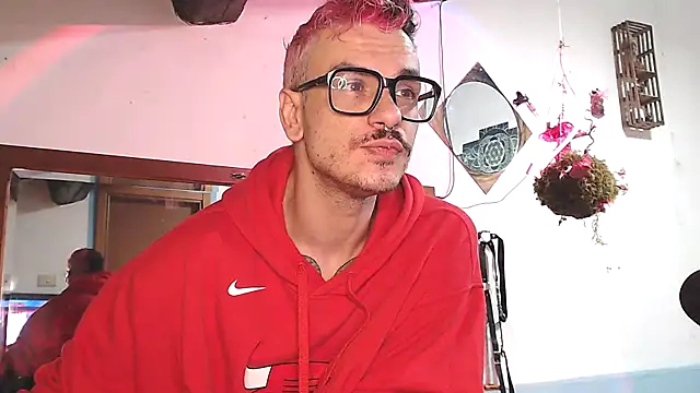 Snapshot of cek_186 chatting on 01/22/25, 06:10 cek 186 online show from 01/22/25, 06:10