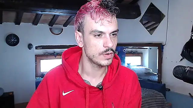 Snapshot of cek_186 chatting on 02/05/25, 07:50 cek 186 online show from 02/05/25, 07:50