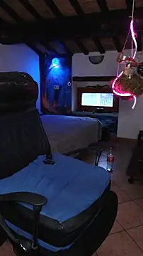 Snapshot of cek_186 chatting on 02/11/25, 07:44 cek 186 online show from 02/11/25, 07:44