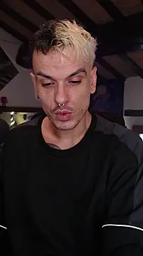 Snapshot of cek_186 chatting on 02/16/25, 06:21 cek 186 online show from 02/16/25, 06:21