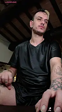 Snapshot of cek_186 chatting on 02/24/25, 04:36 cek 186 online show from 02/24/25, 04:36