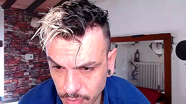 Snapshot of cek_186 chatting on 03/20/25, 07:47 cek 186 online show from 03/20/25, 07:47