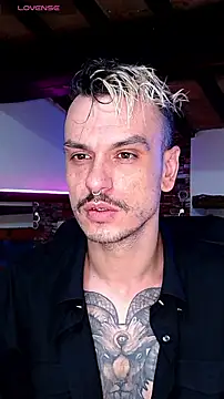 Snapshot of cek_186 chatting on 03/22/25, 06:03 cek 186 online show from 03/22/25, 06:03