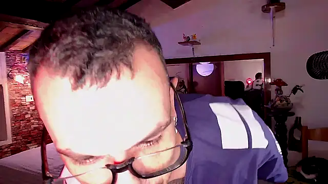 Snapshot of cek_186 chatting on 09/11/25, 06:30 cek 186 online show from 09/11/25, 06:30