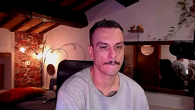 Snapshot of cek_186 chatting on 10/02/25, 06:04 cek 186 online show from 10/02/25, 06:04