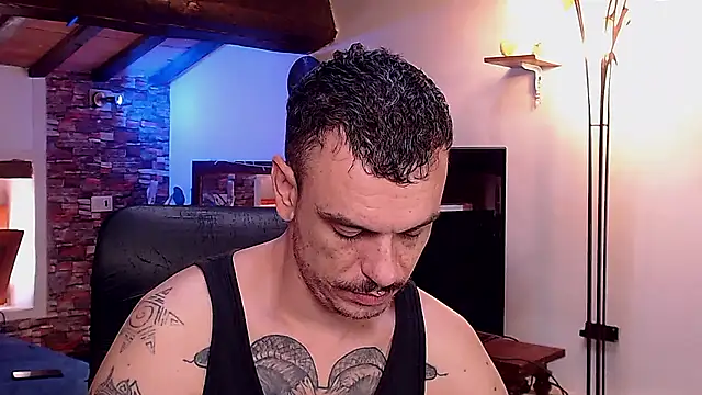 Snapshot of cek_186 chatting on 10/06/25, 06:55 cek 186 online show from 10/06/25, 06:55