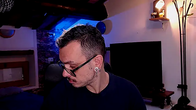 Snapshot of cek_186 chatting on 10/16/25, 06:25 cek 186 online show from 10/16/25, 06:25