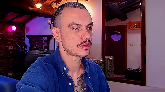 Snapshot of cek_186 chatting on 11/16/25, 07:58 cek 186 online show from 11/16/25, 07:58