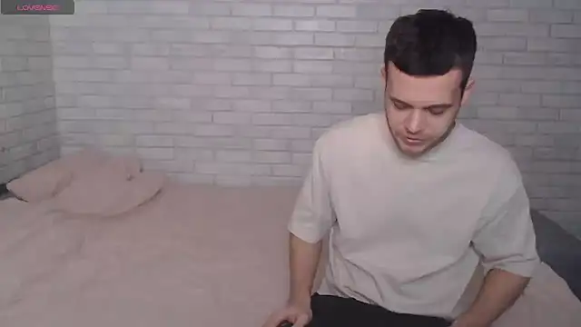 Fuckyoursecretary69 online show from 12/15/24, 10:28