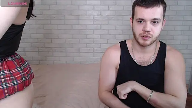 Snapshot of Fuckyoursecretary69 chatting on 04/18/26, 10:30 Fuckyoursecretary69 online show from 04/18/26, 10:30