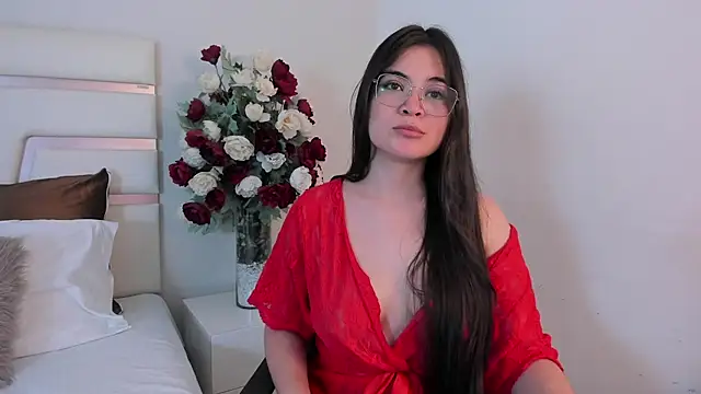 CamilaSofiia online show from 02/10/25, 07:38