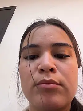 CamilaSofiia online show from 03/08/25, 08:46