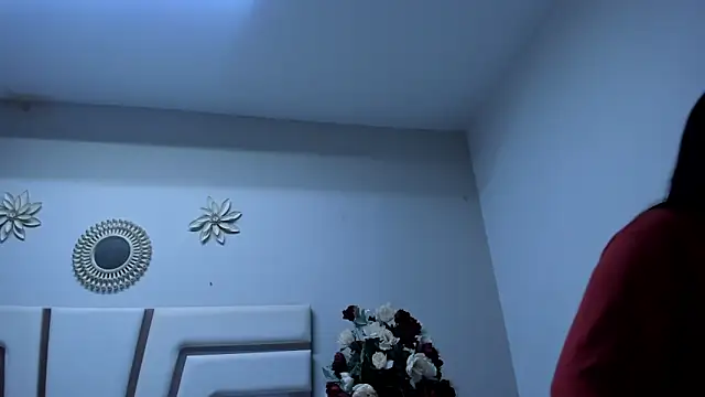 CamilaSofiia online show from 03/17/25, 07:37