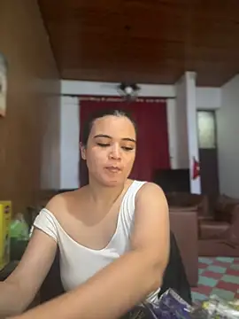 Snapshot of CamilaSofiia chatting on 07/08/26, 11:31 CamilaSofiia online show from 07/08/26, 11:31