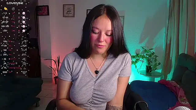 Lexie Thompson10 online show from 02/07/25, 06:35