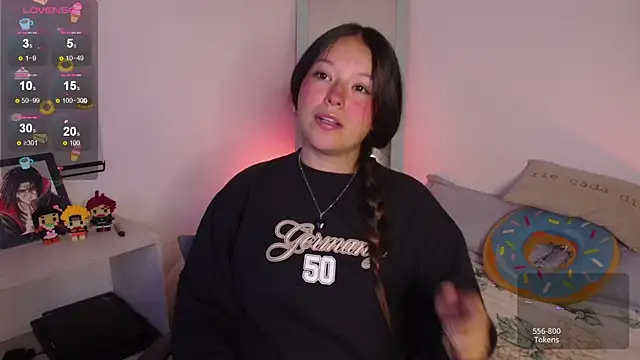 Lexie Thompson10 online show from 09/22/25, 11:07