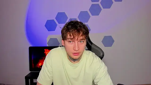 Chris Tyson online show from 11/12/25, 07:31