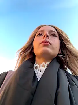 LoraaDoll online show from 10/01/25, 02:45