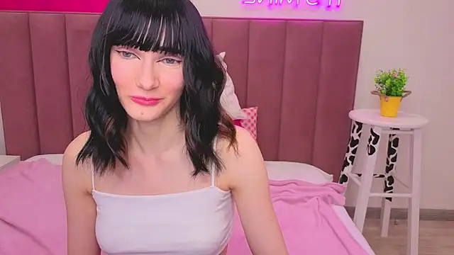 Snapshot of Lili_flowerr chatting on 06/05/26, 11:27 Lili flowerr online show from 06/05/26, 11:27
