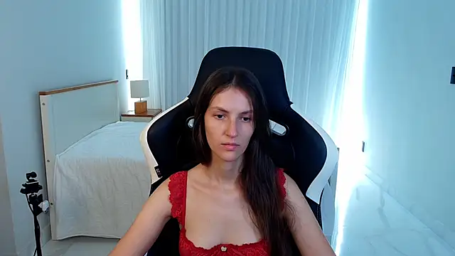 Snapshot of upssnowy chatting on 03/22/26, 06:00 upssnowy online show from 03/22/26, 06:00