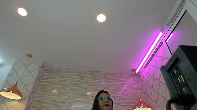 ZoeSmitth online show from 10/29/25, 11:34