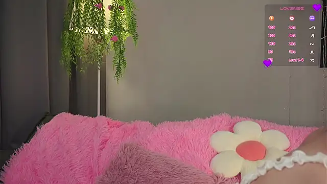 AmiLewis online show from 03/03/25, 01:10