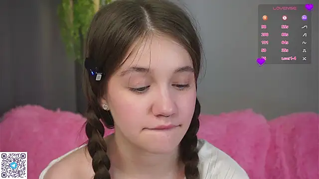 AmiLewis online show from 03/06/25, 07:14