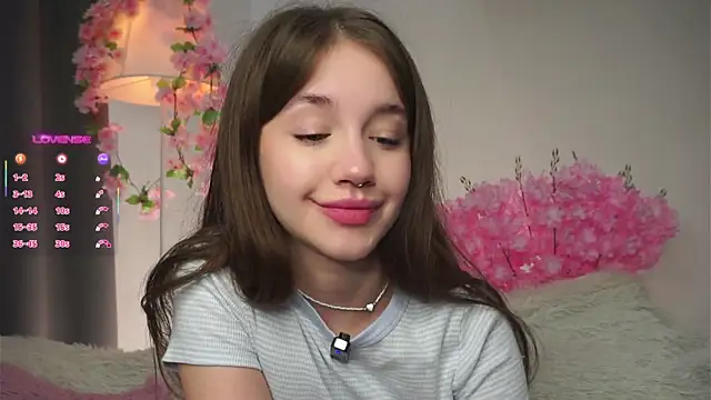 AmiLewis online show from 09/16/25, 01:17