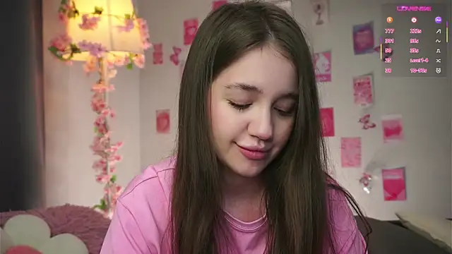 AmiLewis online show from 02/14/26, 01:02