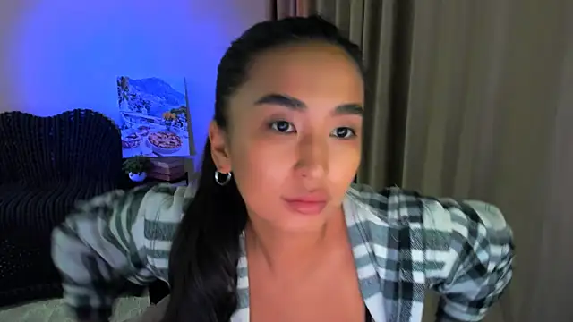 worldofkim online show from 03/10/25, 06:34