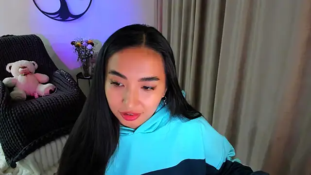 worldofkim online show from 11/02/25, 01:24