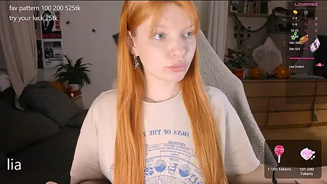 lil lia online show from 10/23/25, 01:05