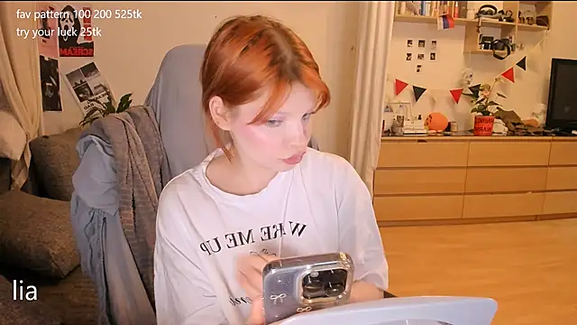 lil lia online show from 11/06/25, 10:54