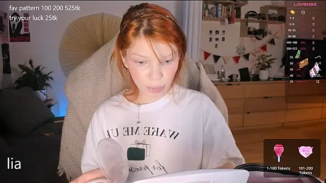 lil lia online show from 11/10/25, 07:46