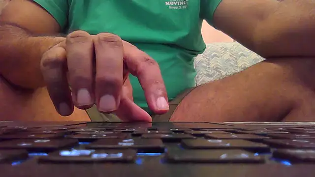 deltaforce1987 online show from 12/18/24, 01:48